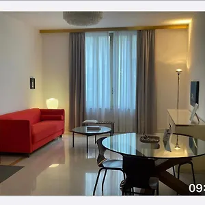  Appartamento Corso Novara 5 Design Italia